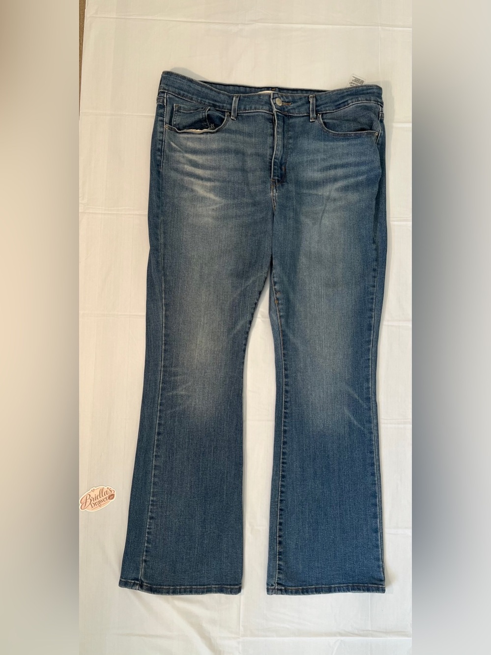 Levi's Women's Plus Size size 14 Blue Flare Jeans